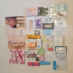 Makeup/Skincare sample bundle